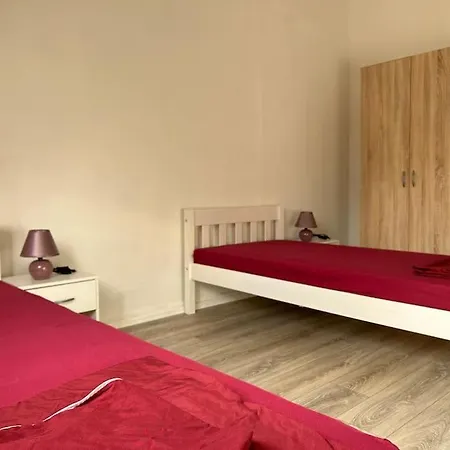 Διαμέρισμα Monteur-suite ,appartement Avd 7 *