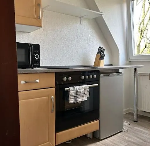 Monteur-suite ,appartement Avd 7 Apartman Gelsenkirchen